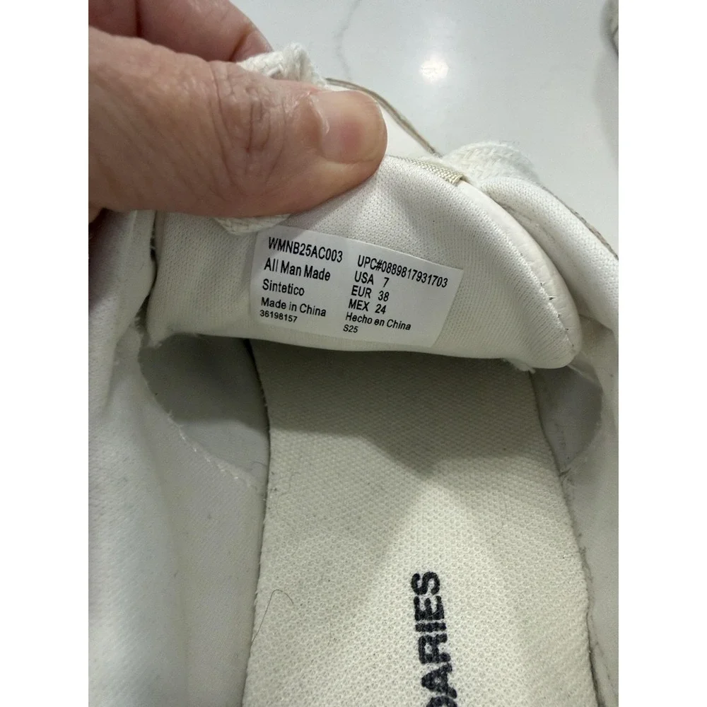 No Boundaries Shoes Womens Size 7 White Tan Colorblock Lace Up Low‎ Top Sneakers